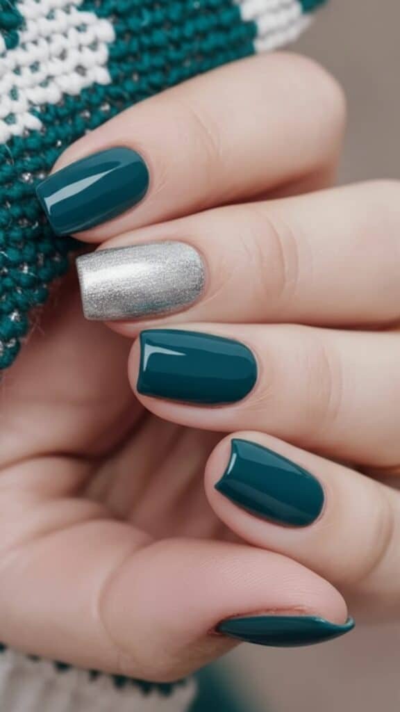 21 October Fall Nails Design 2025: Trendy, Cozy & Totally Insta-Worthy 2 Teal & Silver Shine