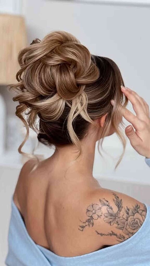 23 Easy Fall Hairstyles 2025-2026: Hairstyles That Instantly Upgrade Your Vibe 22 Polished Twirl Low Bun With Framing Layers