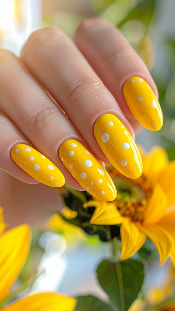 Sunbeam Dots Delight