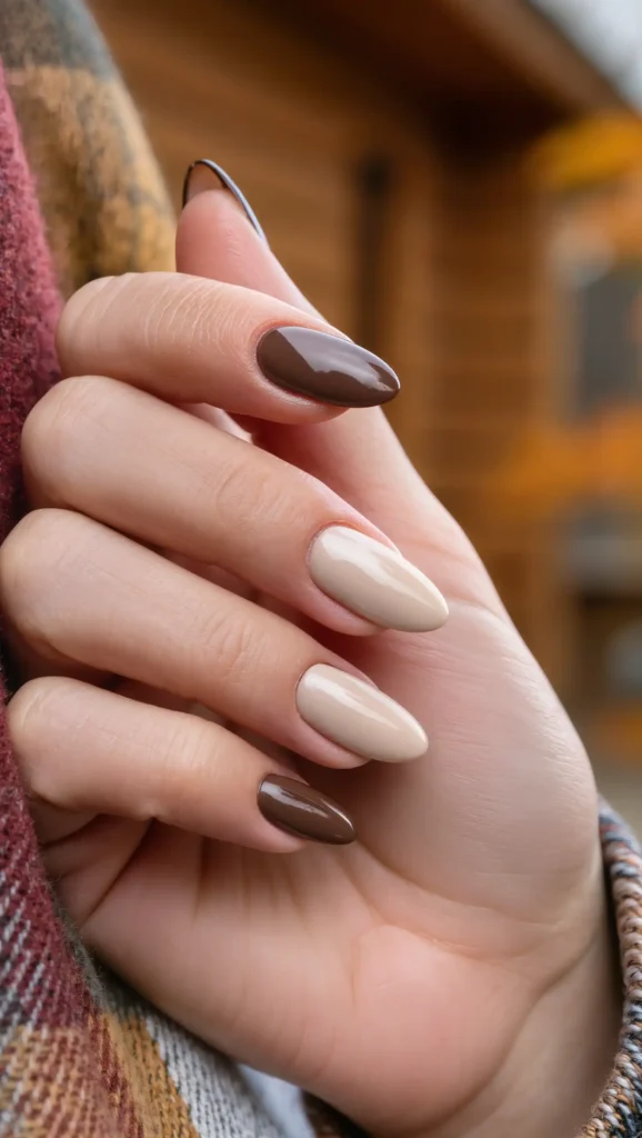 25 Fall Vacation Nail Ideas 2026: Stylish Manicures for Every Autumn Getaway 2 Cabin Morning Nails