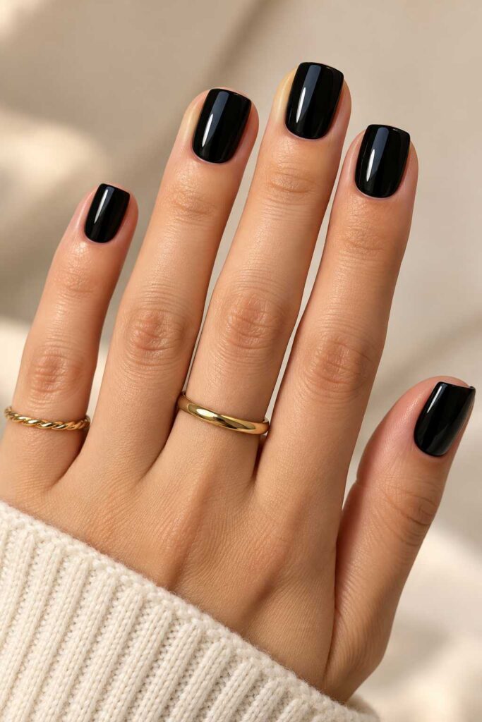 Short Black Gel Nails